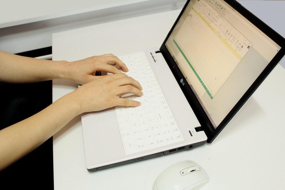 看護師転職サイトの求人紹介に悩む看護師